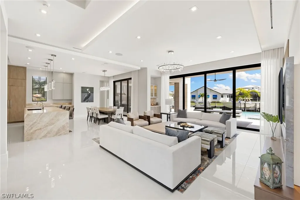 2345 Tarpon Road Naples FL 34102