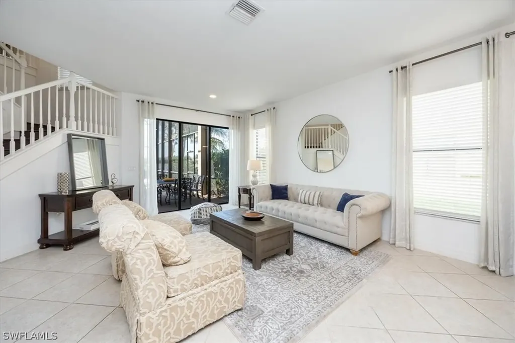 13905 Luna Drive Naples FL 34109
