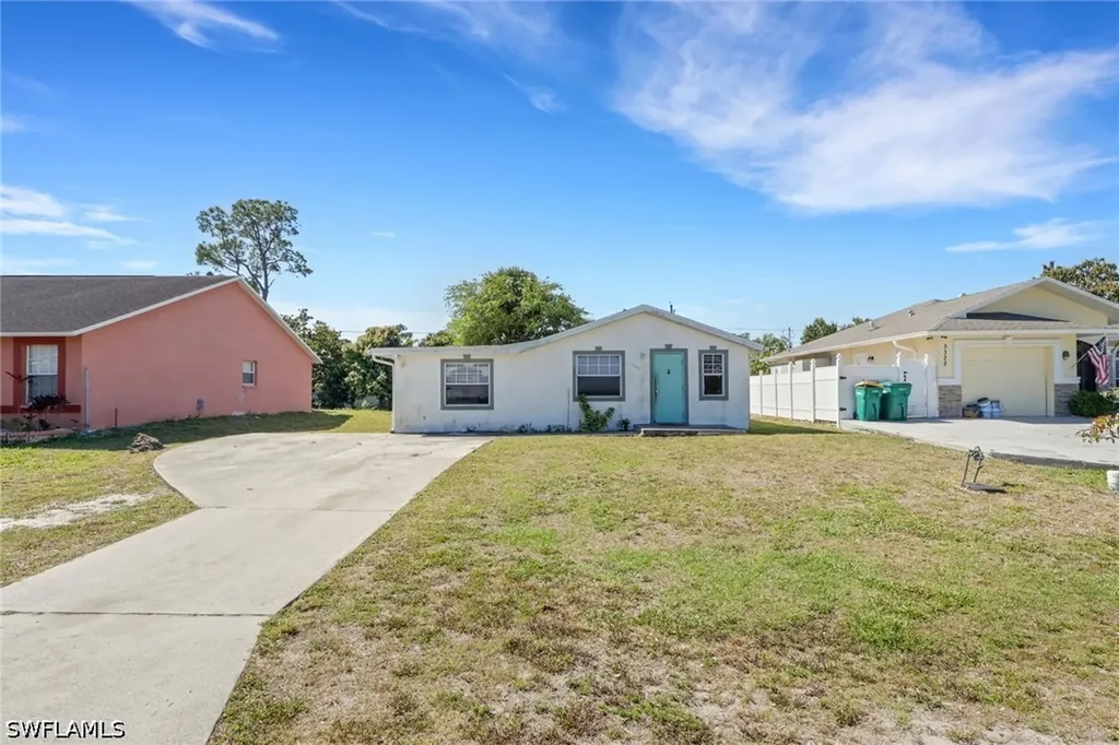 5326 Dixie Drive Naples FL 34113