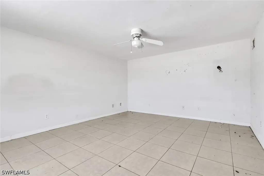 5326 Dixie Drive Naples FL 34113