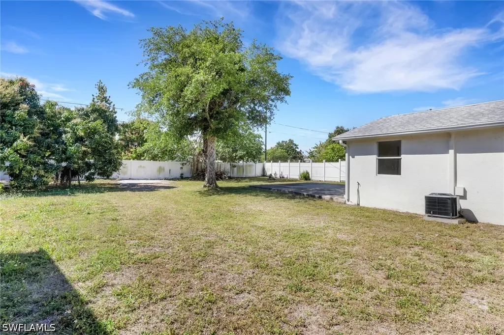 5326 Dixie Drive Naples FL 34113