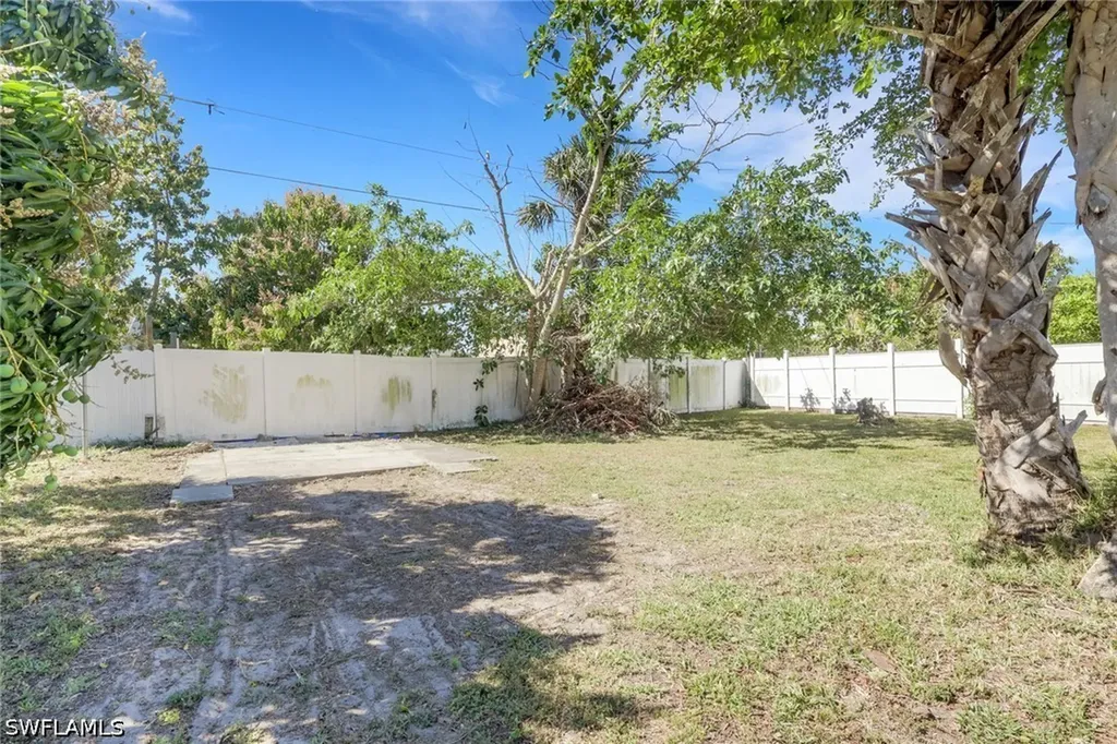 5326 Dixie Drive Naples FL 34113