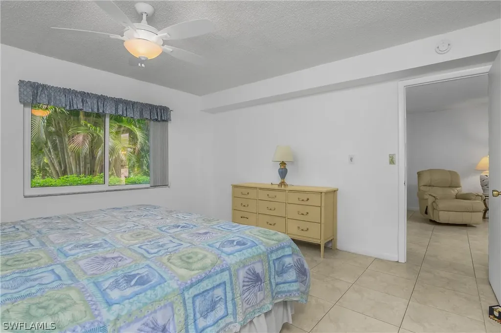 190 Palm Drive Naples FL 34112