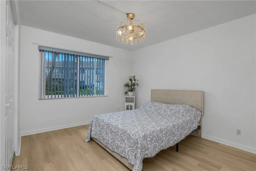 190 Palm Drive Naples FL 34112