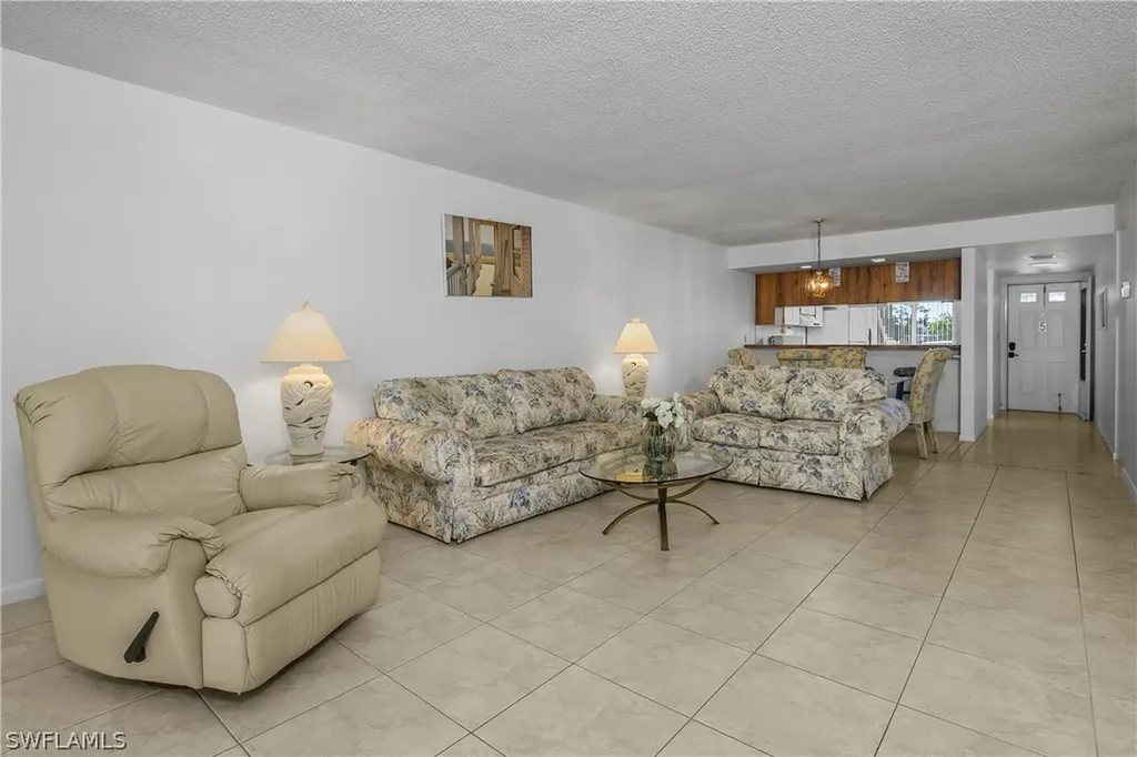 190 Palm Drive Naples FL 34112