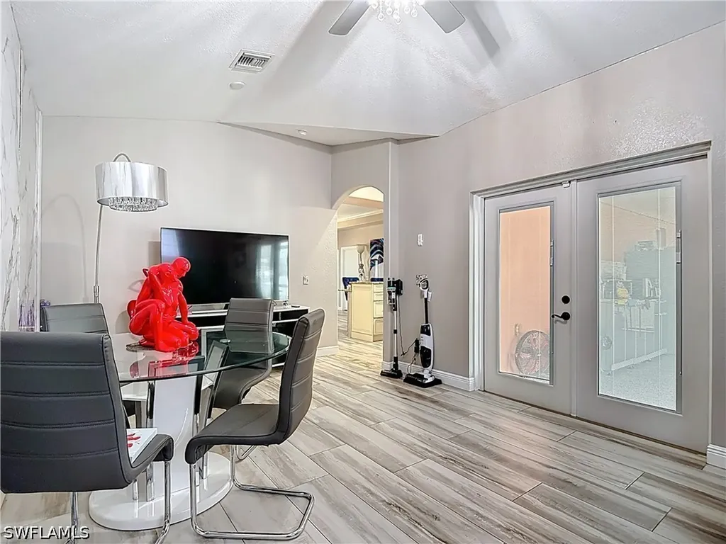 1845 Desoto Boulevard N Naples FL 34120