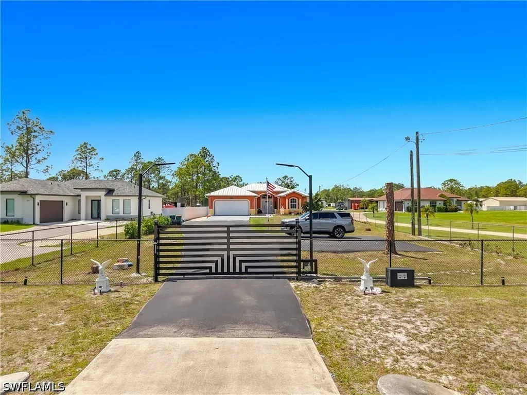 1845 Desoto Boulevard N Naples FL 34120