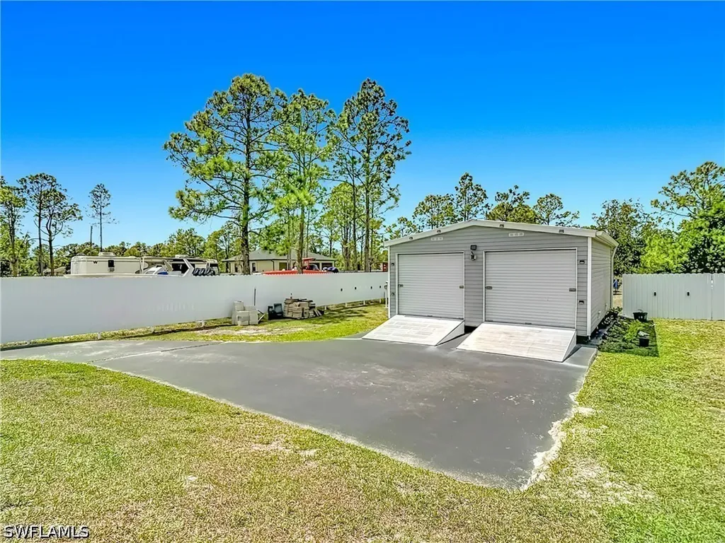 1845 Desoto Boulevard N Naples FL 34120