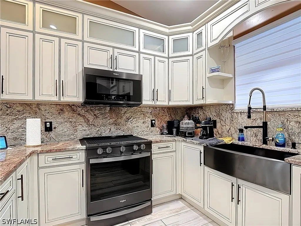 1845 Desoto Boulevard N Naples FL 34120