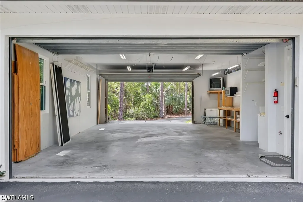 4075 1st Avenue SW Naples FL 34119