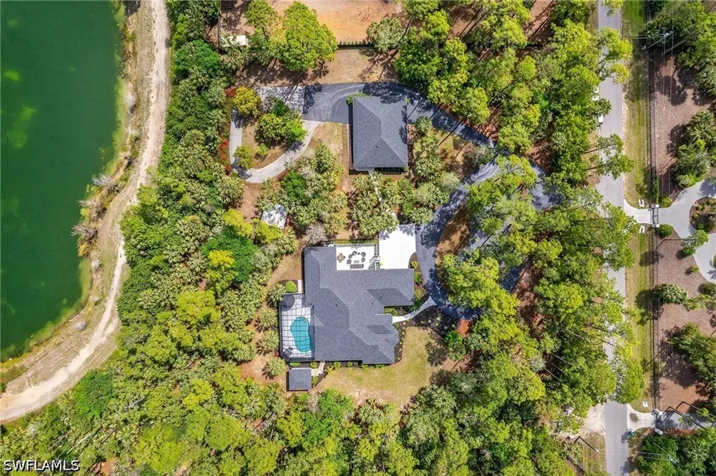 4075 1st Avenue SW Naples FL 34119