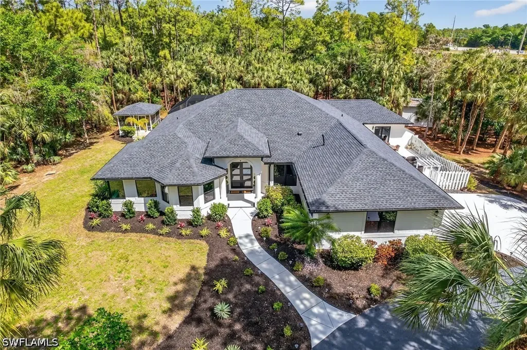4075 1st Avenue SW Naples FL 34119