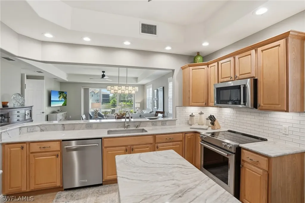 19620 Marino Lake Circle Miromar Lakes FL 33913