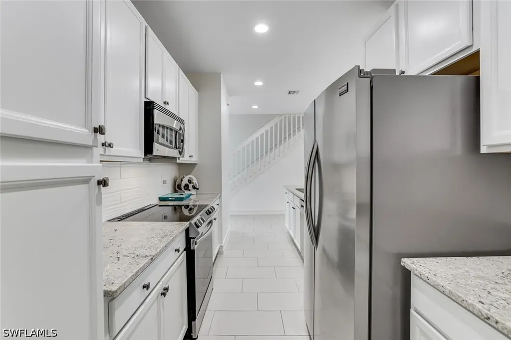 7918 Bristol Circle Naples FL 34120