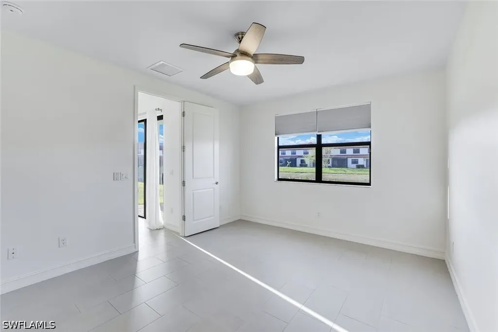 7918 Bristol Circle Naples FL 34120