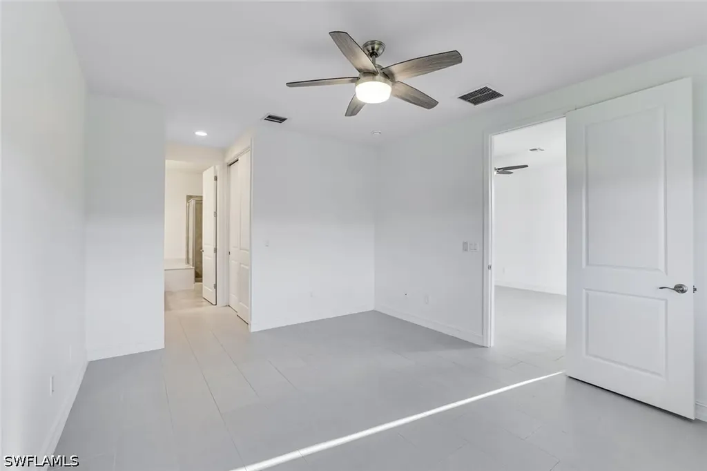 7918 Bristol Circle Naples FL 34120