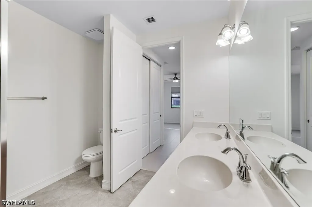 7918 Bristol Circle Naples FL 34120