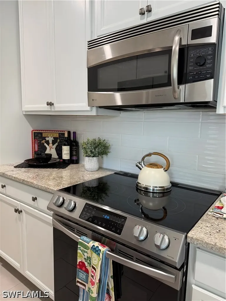 7918 Bristol Circle Naples FL 34120