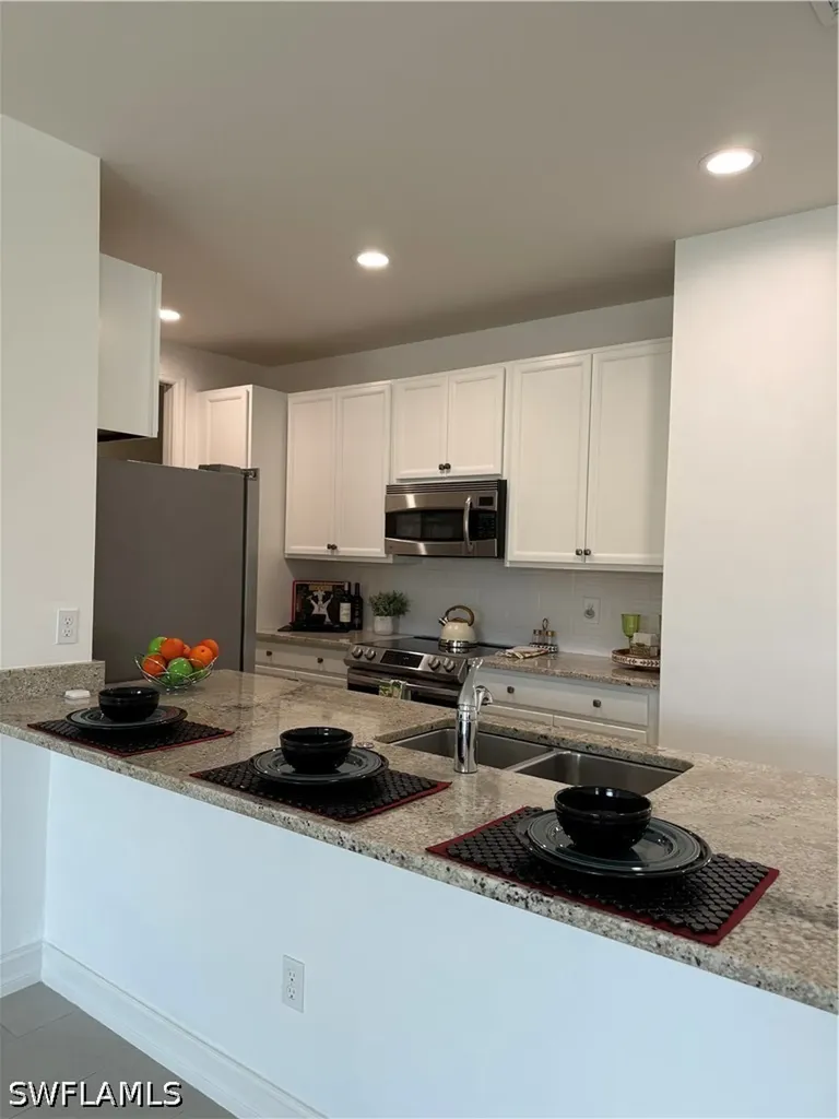 7918 Bristol Circle Naples FL 34120