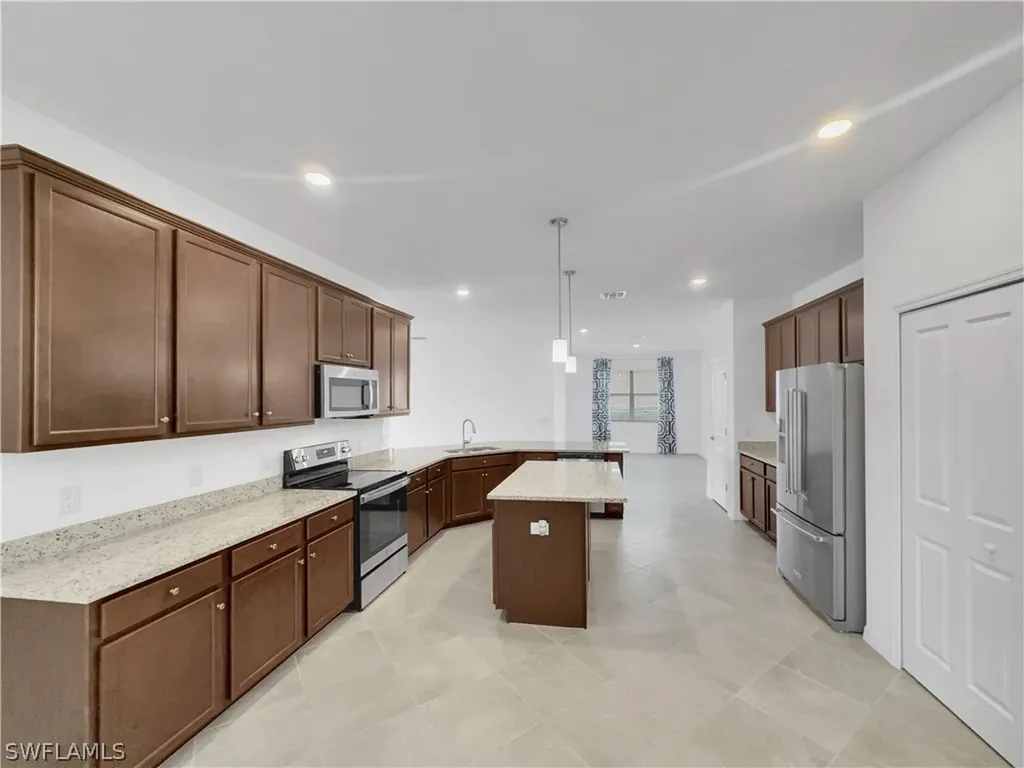 3198 Altimira Drive Fort Myers FL 33905