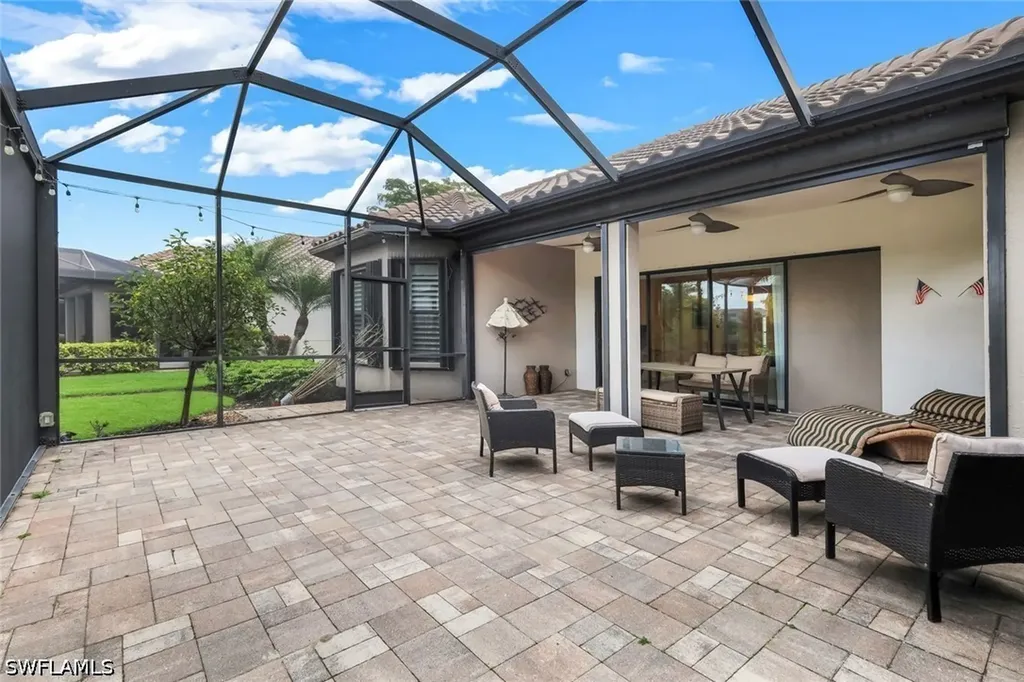 8527 Palacio Terrace N Naples FL 34114
