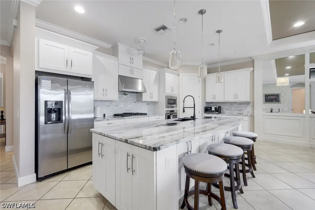 8527 Palacio Terrace N Naples FL 34114