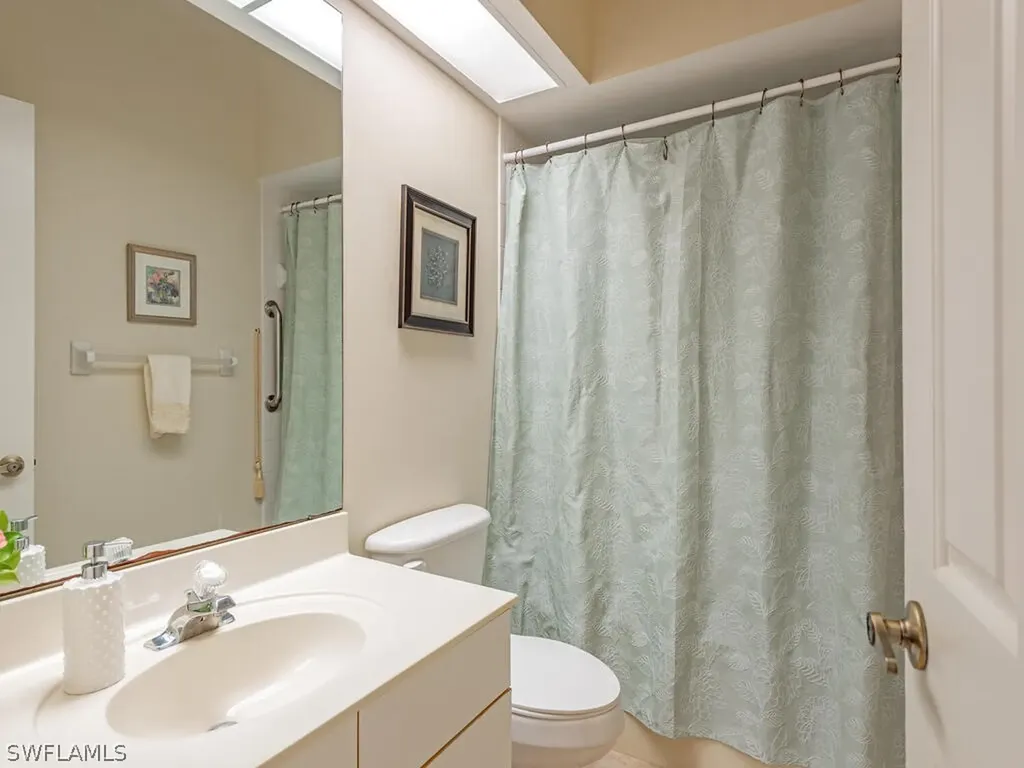 130 Amblewood Lane Naples FL 34105