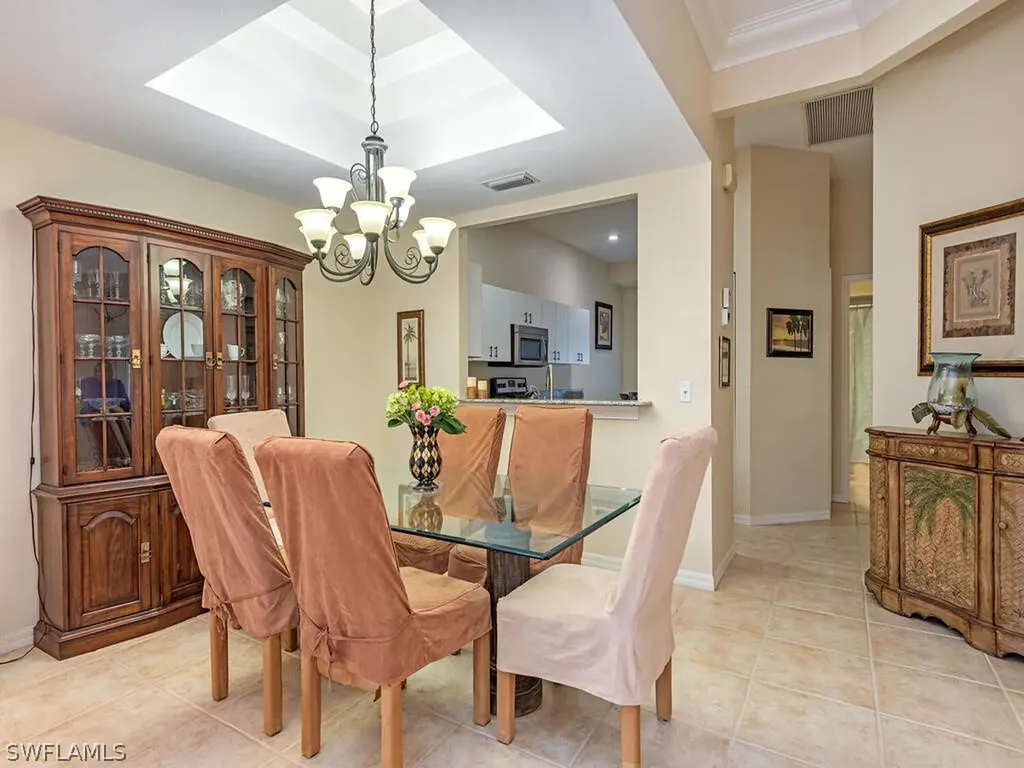 130 Amblewood Lane Naples FL 34105