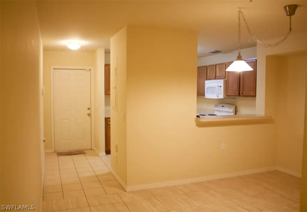 9051 Gervais Circle Naples FL 34120