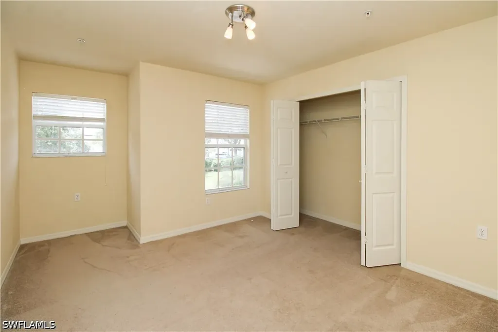 9051 Gervais Circle Naples FL 34120