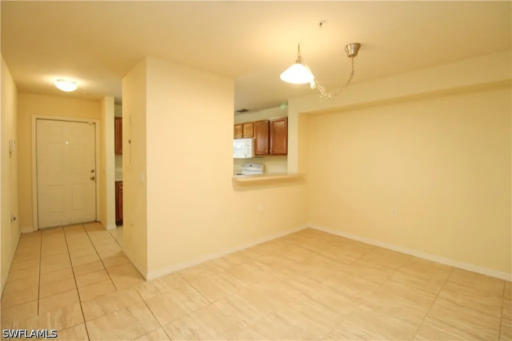 9051 Gervais Circle Naples FL 34120