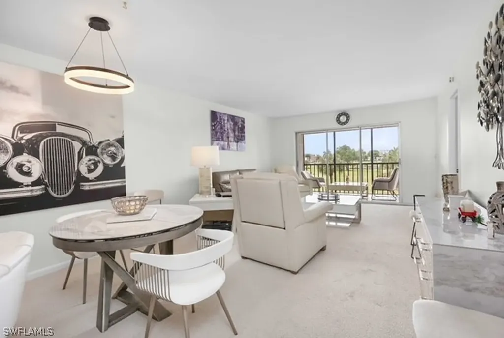 37 High Point Circle E Naples FL 34103