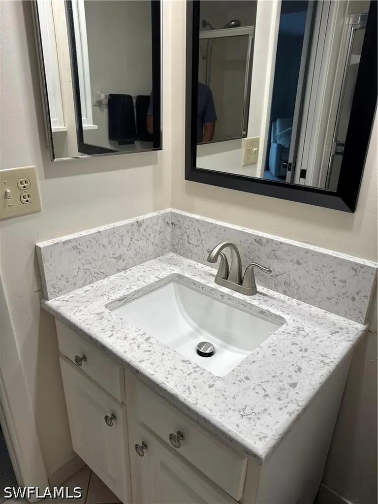 37 High Point Circle E Naples FL 34103