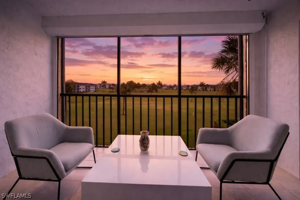 37 High Point Circle E Naples FL 34103