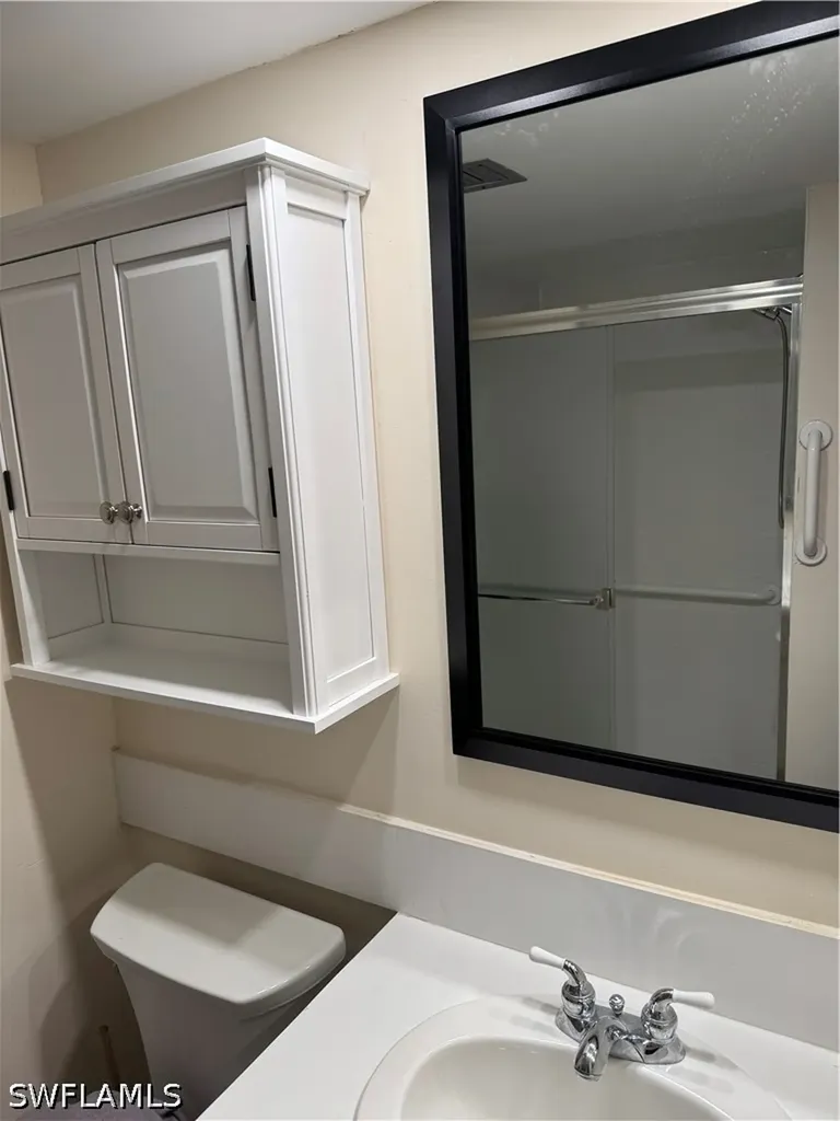 37 High Point Circle E Naples FL 34103
