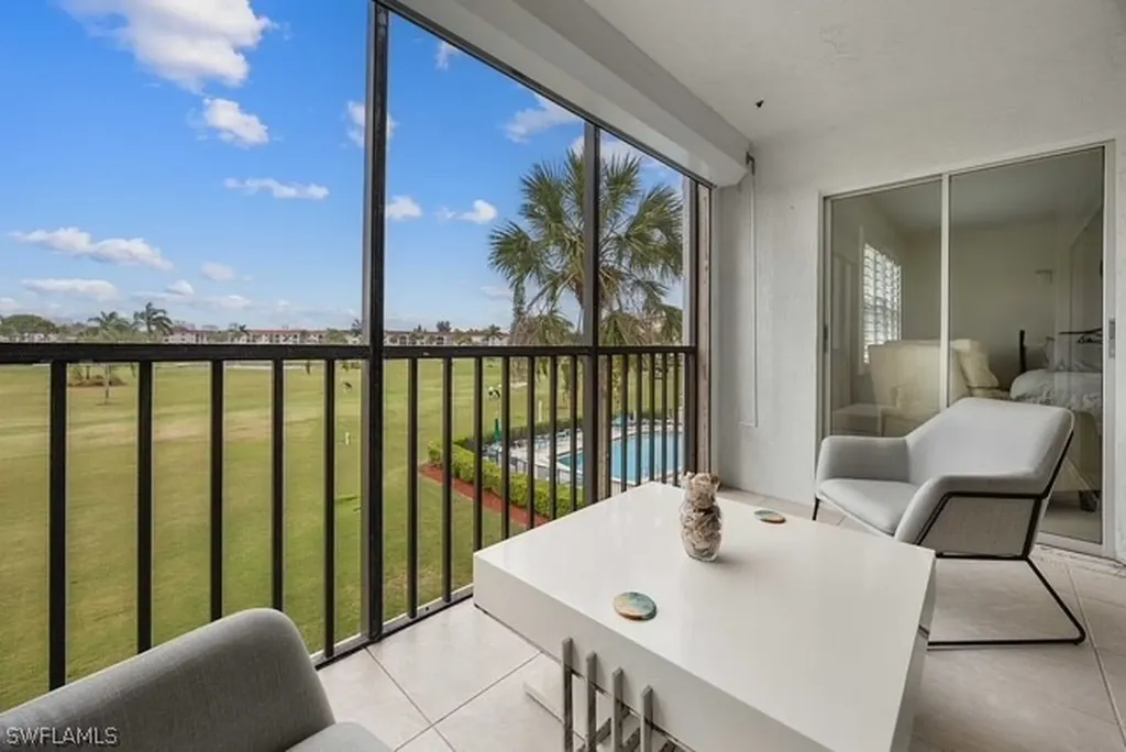 37 High Point Circle E Naples FL 34103