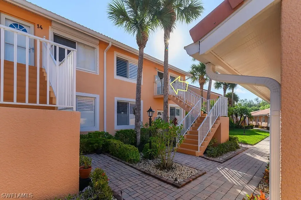 6730 Beach Resort Drive Naples FL 34114