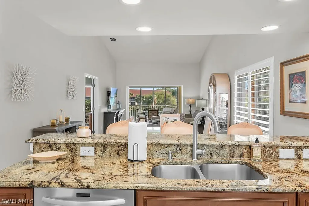 6730 Beach Resort Drive Naples FL 34114
