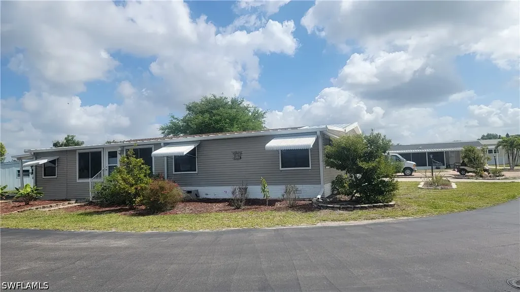 4712 Tahiti Drive Bonita Springs FL 34134