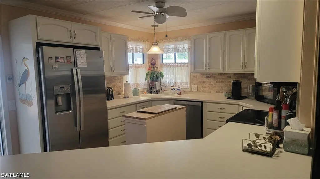 4712 Tahiti Drive Bonita Springs FL 34134