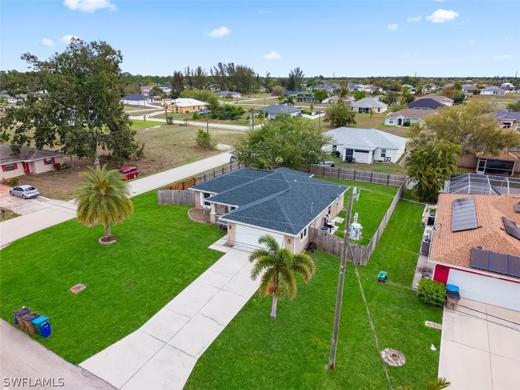 3011 NE 4th Avenue Cape Coral FL 33909