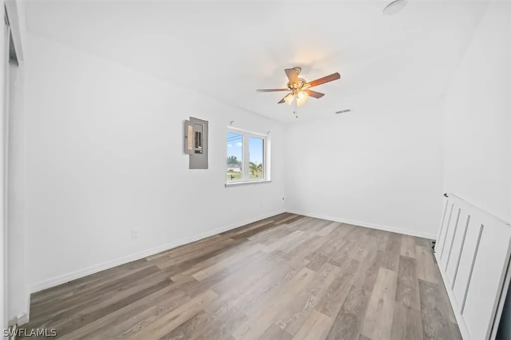 3011 NE 4th Avenue Cape Coral FL 33909