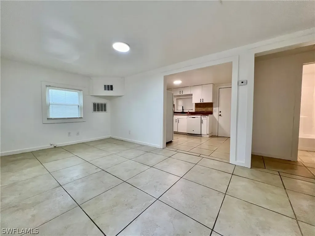 427 Capitol Street North Fort Myers FL 33903