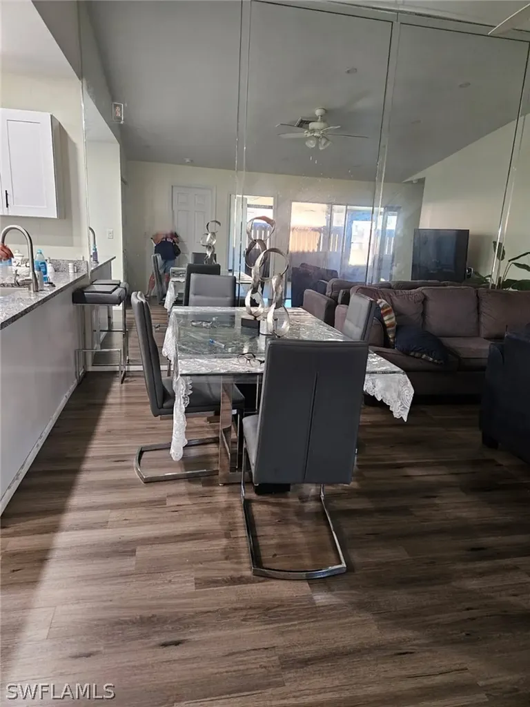 5622 Foxlake Drive North Fort Myers FL 33917