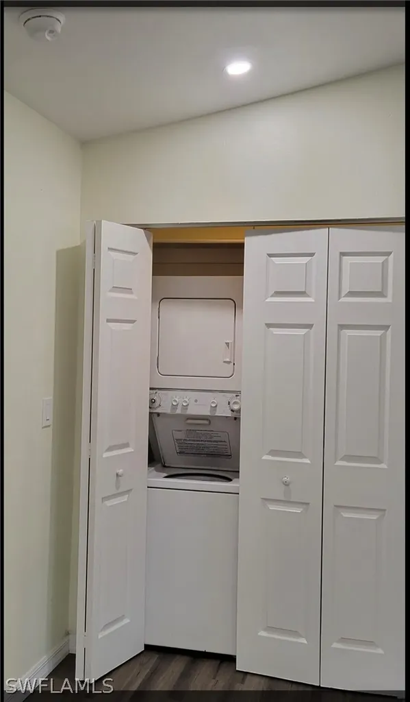 5622 Foxlake Drive North Fort Myers FL 33917