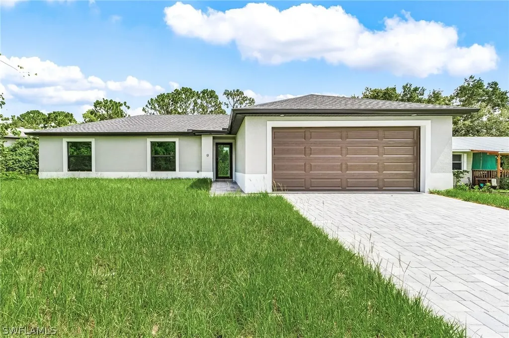 3402 25th Street SW Lehigh Acres FL 33976
