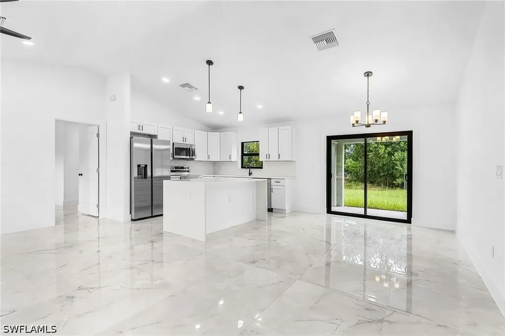3402 25th Street SW Lehigh Acres FL 33976