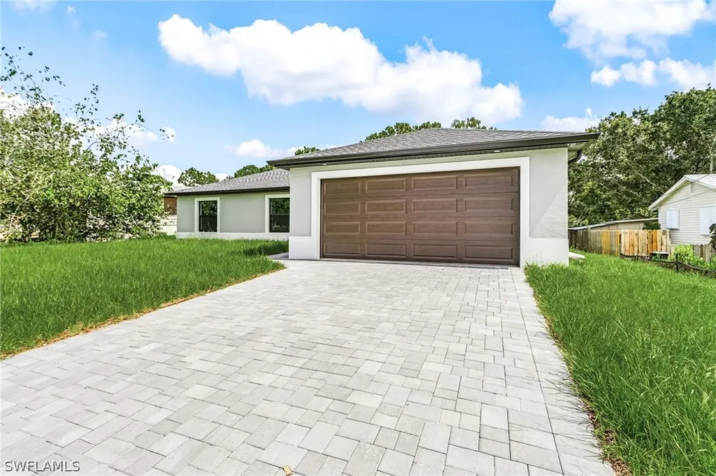 3402 25th Street SW Lehigh Acres FL 33976