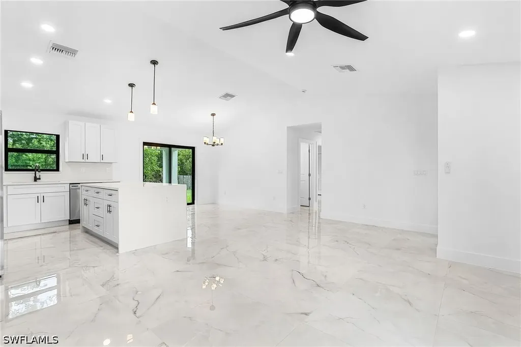 3402 25th Street SW Lehigh Acres FL 33976
