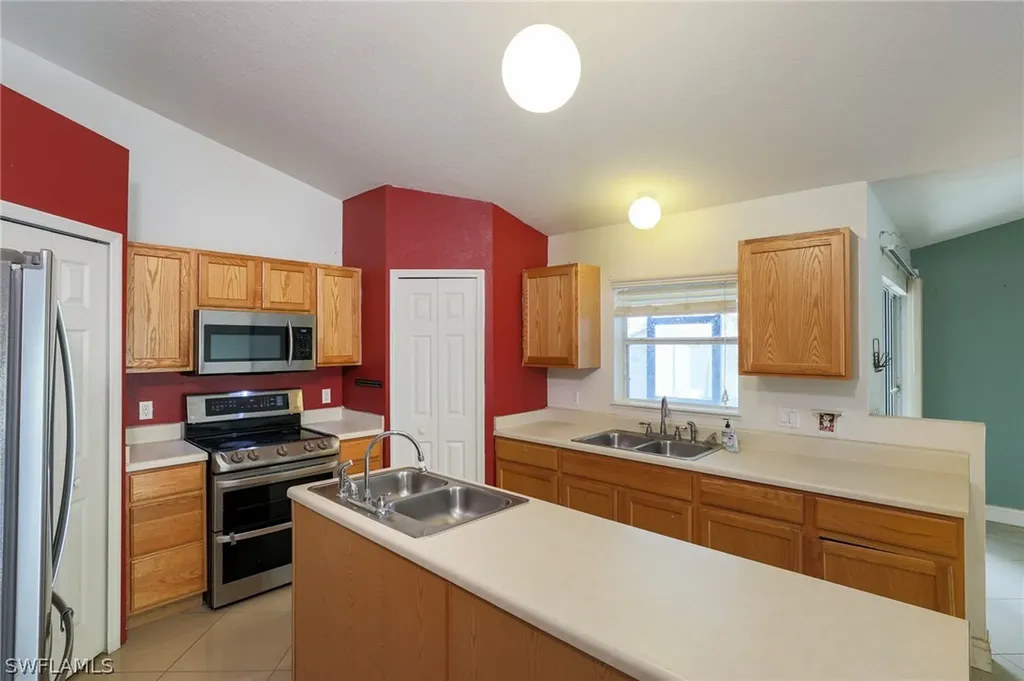 3209 54th Street W Lehigh Acres FL 33971